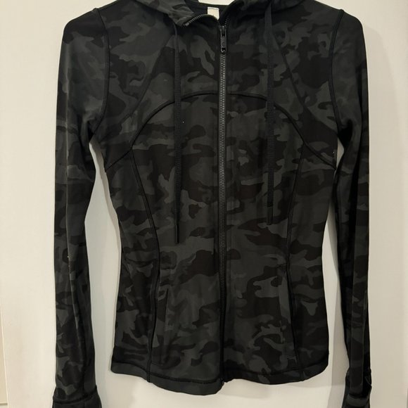 Lululemon Define Hooded Jacket - Picture 3 of 4